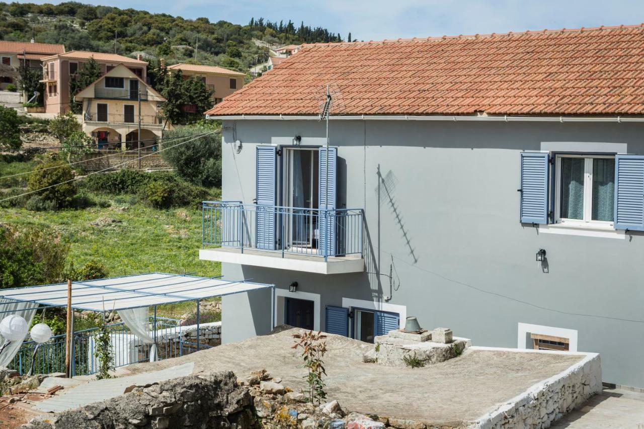 Ferienwohnung Casa Tselente Katsaráta Exterior foto