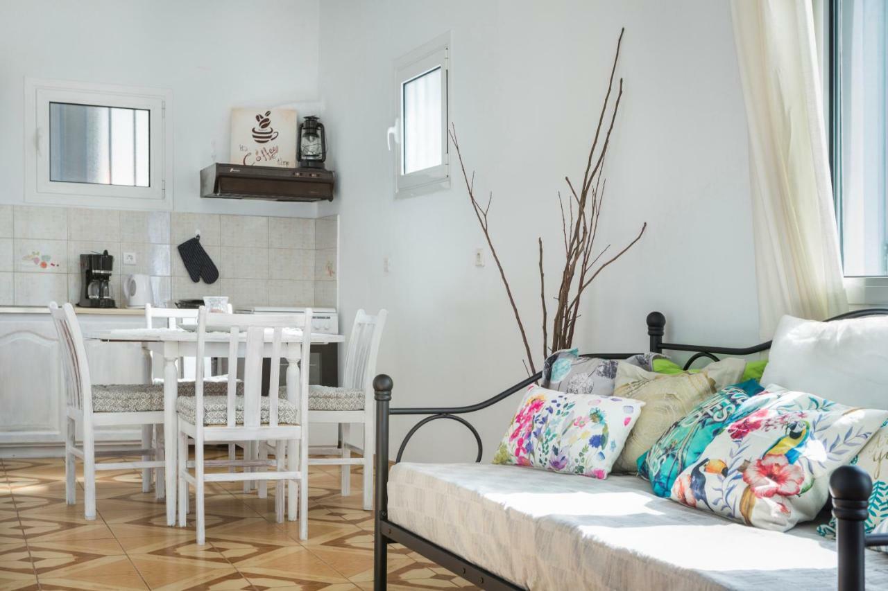 Ferienwohnung Casa Tselente Katsaráta Exterior foto