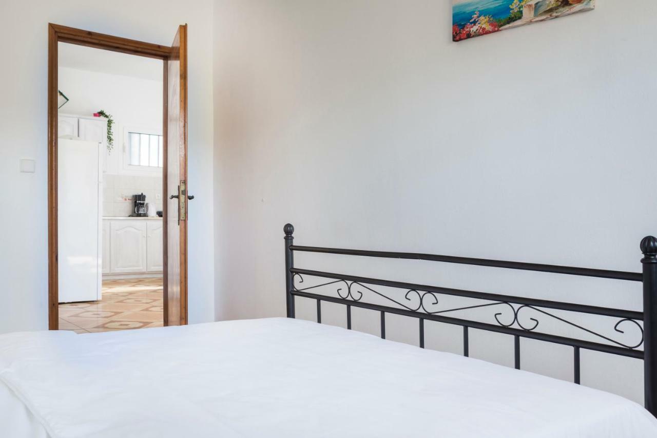 Ferienwohnung Casa Tselente Katsaráta Exterior foto